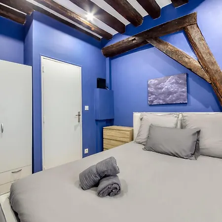 Apartment Beautiful Fully Renovated - Near Paris